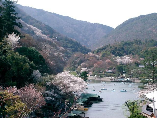 Arashiyama Onsen Togetsutei Hotel 4*